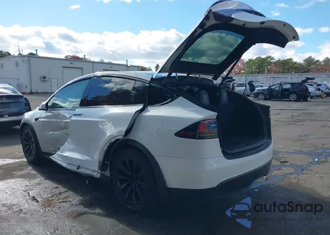 2023 Tesla Model X Plaid Tri Motor All-Wheel Drive из США, поврежденный, VIN 7SAXCBE69PF376161